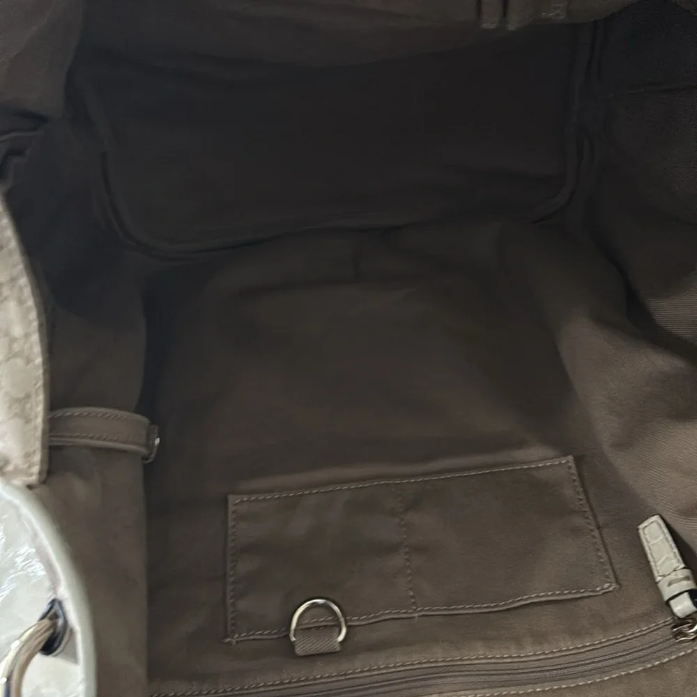 Celine macadams tote. Authentic - Picture 10 of 16